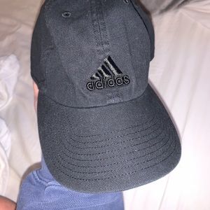 Adidas black baseball hat